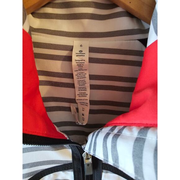 Lululemon Run: Track Attack Jacket
Twin Stripe Black / Black / Love Red sz 6 - Picture 11 of 12